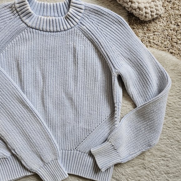 Faherty Sweater - Picture 3 of 7